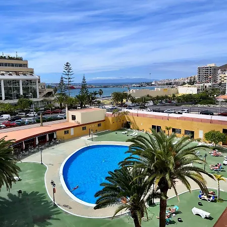 Pier View Cristianos Free Wifi